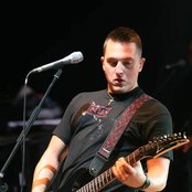 Akos - List pictures