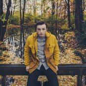 Lewis Watson - List pictures