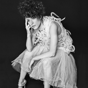Kiesza - List pictures