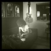 Lyrica Anderson - List pictures