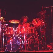 Neil Peart - List pictures