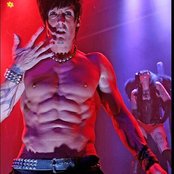 Seraphim Shock - List pictures