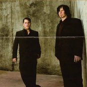 The Gutter Twins - List pictures