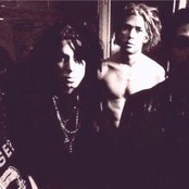 Janes Addiction - List pictures