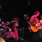 Steve Earle & The Dukes - List pictures