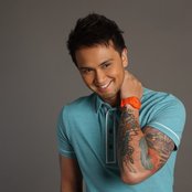 Billy Crawford - List pictures