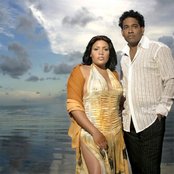 Monchy Y Alexandra - List pictures