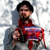 Mikael Lind - List pictures