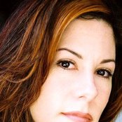 Cindy Alexander - List pictures