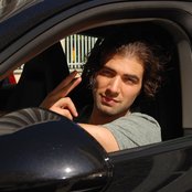 Jencarlos Canela - List pictures