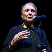 Maria Dolores Pradera - List pictures