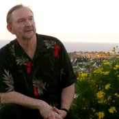 George Michael Dile - List pictures