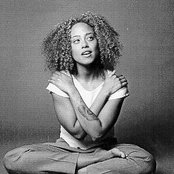 Cree Summer - List pictures