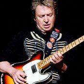 Andy Summers - List pictures