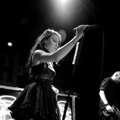 Stars In Stereo - List pictures