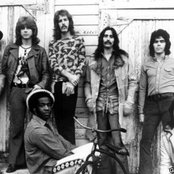 Three Dog Night - List pictures