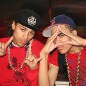 Bluey Robinson - List pictures