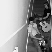 Neon - List pictures