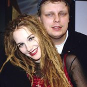 Lucilectric - List pictures