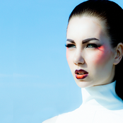 Queen Of Hearts - List pictures