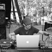 Prefuse 73 - List pictures