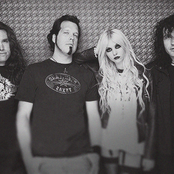 Pretty Reckless - List pictures