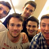 Collabro - List pictures