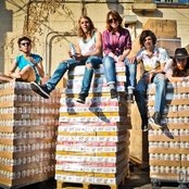 Grouplove - List pictures