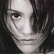 Amanda Ghost - List pictures