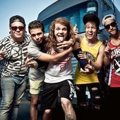 Abandon All Ships - List pictures