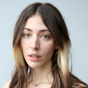 Ramona Lisa - List pictures