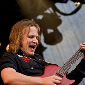 Jimmy Bowskill - List pictures