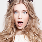 Becky Hill - List pictures