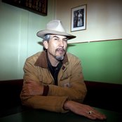 Howe Gelb - List pictures