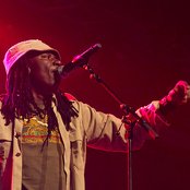 Alpha Blondy - List pictures