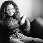 Alana Davis - List pictures