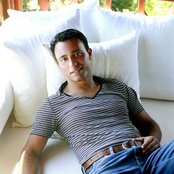 Mustafa Sandal - List pictures