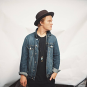 Aaron Gillespie - List pictures