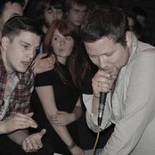 Ricochet - List pictures