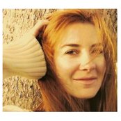 Genevieve - List pictures