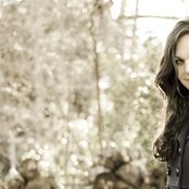 Emily Lynch - List pictures