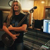 Distant Sun - List pictures