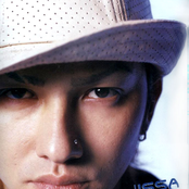 Issa - List pictures