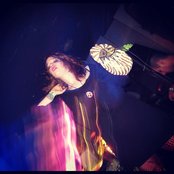 Anna Wise - List pictures