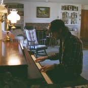 John Andrews & The Yawns - List pictures