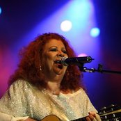 Beth Carvalho - List pictures