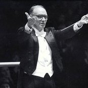 Ennio Morricone - List pictures