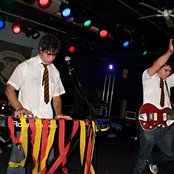 Harry And The Potters - List pictures