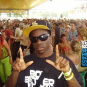 Tinchy Stryder - List pictures