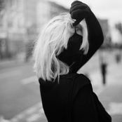 Emika - List pictures